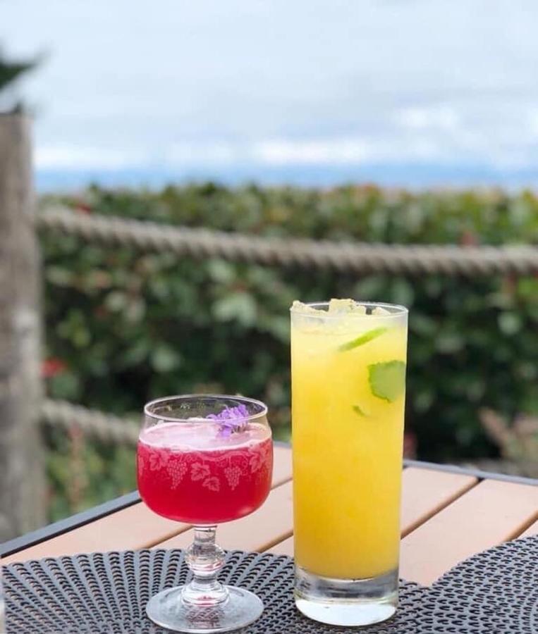 Kingfisher Pacific Resort & Spa Courtenay Bagian luar foto